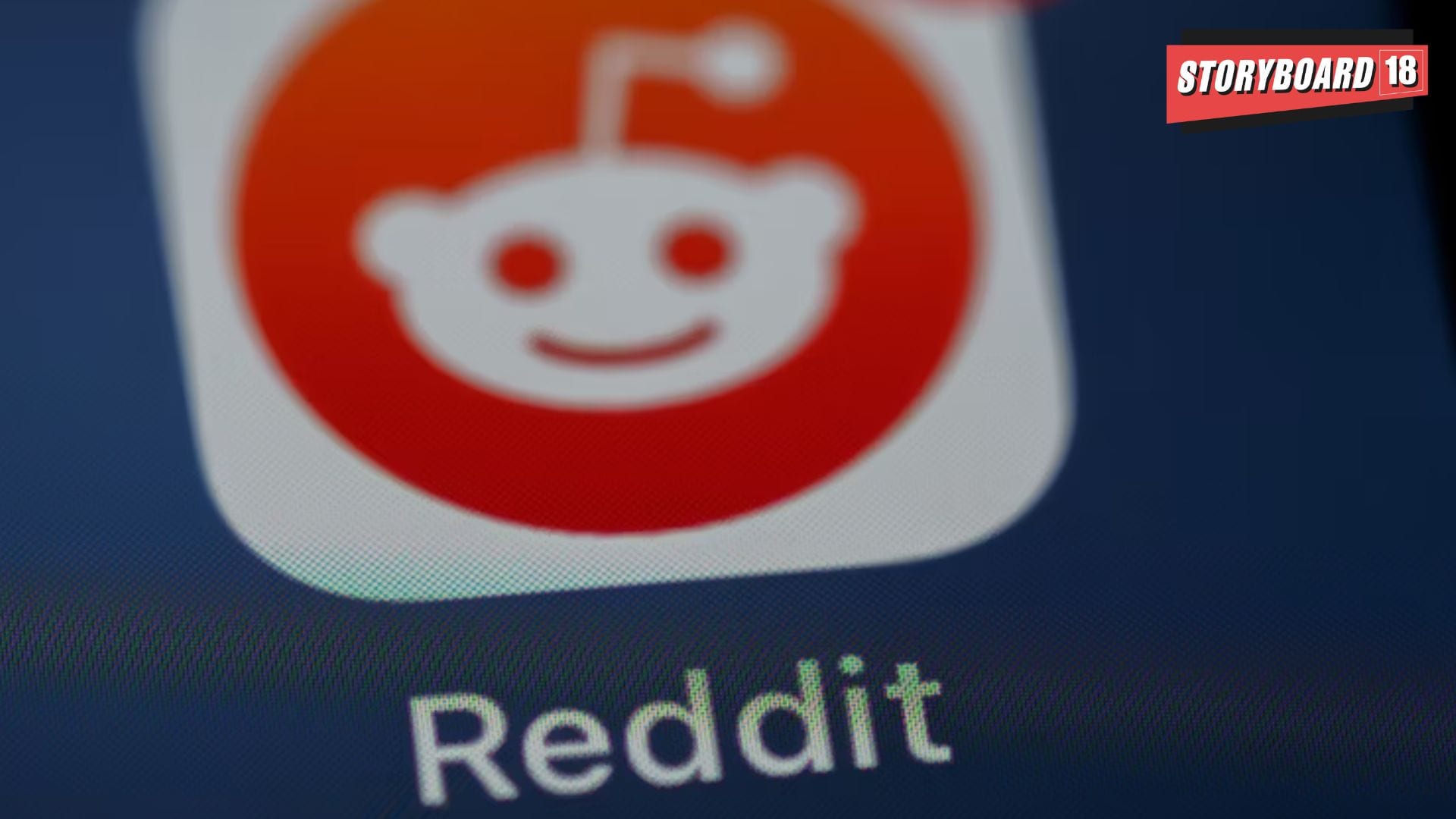 Reddit faces second consecutive day of outages, user reports spike -  Storyboard18