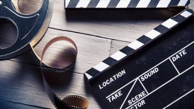 The United States remains one of its most visible, largest overseas territory for Indian cinema. Bollywood and South Indian blockbusters rely heavily on the diaspora audience there, which contributes an estimated 5–7% of overall revenues for Indian films, and nearly 20% when combined with all overseas markets.