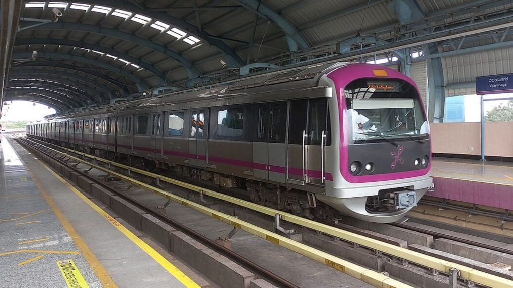 Advertisements set to return to Bengaluru Metro pillars after 7-year ban, expected to boost revenue