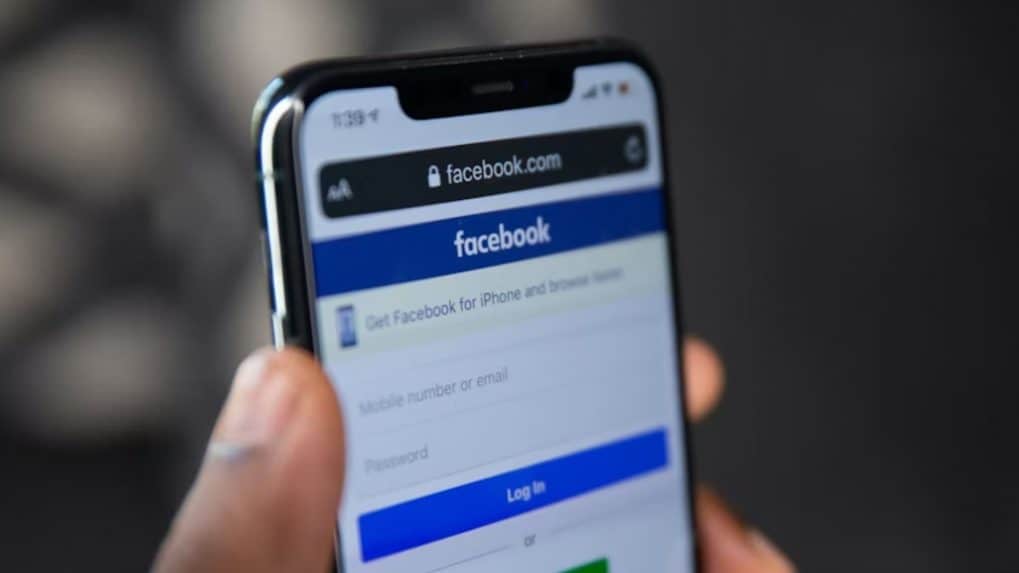 Facebook revives classic 'Poke' feature with gamified twist