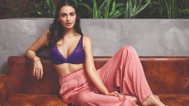 The thought processes vary depending on the roles people play in their lives. But it all boils down to this: discomfort still exists. Alongside subjects like menstruation or sex, lingerie continues to be viewed as something overly sexualized—something meant to titillate rather than something that can communicate empowerment and confidence. (Image Source: The Voice of Fashion)