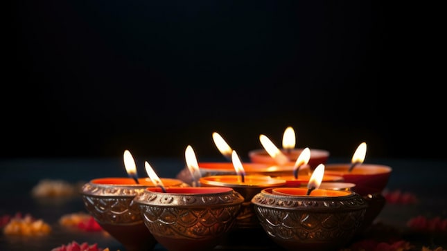 As per classical scriptures, Diwali pujan during Amavasya’s Pradosh Kaal falls only on October 20 — Acharya Durgesh Tare
