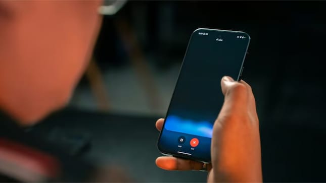 With Search Live, users can now speak directly to Google or use their phone’s camera to show objects and scenes. 