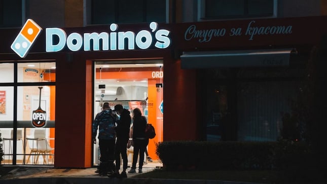 Domino's recorded global retail sales growth of 6.3% YoY.