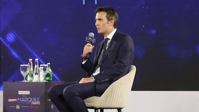 “It’s our policy not to comment on market rumors, however, given the recent press coverage amplifying these rumors and the questions we’ve received from colleagues, we want to clarify that we are not in discussions with WPP,” Bolloré wrote.