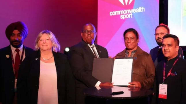 Soon after the announcement, the General Assembly Hall witnessed a vibrant cultural showcase featuring twenty Garba dancers and thirty Indian dhol drummers.