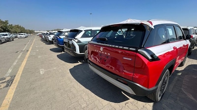 The Victoris is offered with two powertrain options—a 1.5-litre naturally aspirated petrol engine and a 1.5-litre strong hybrid engine.