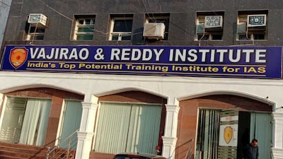 CCPA fines Delhi coaching institute Vajirao & Reddy ₹15 lakh for misleading UPSC CSE 2023 result claims, flags inflated selections and missing enrolment records

