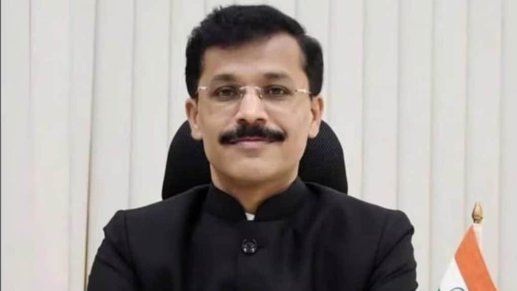 FDA busts expiry-date racket in Navi Mumbai; Lay's, Maggi seized as 8,442 cartons worth ₹75.21 lakh linked to 10 exporters