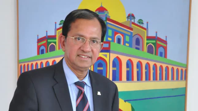 I want to create leaders who are better than me: Suresh Narayanan